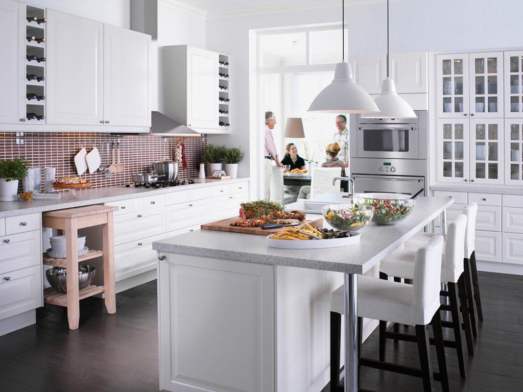 Bạn đang tìm kiếm nội thất cho căn phòng bếp của mình? Bạn đến đúng nơi rồi đấy! Chúng tôi có đầy đủ mọi loại thiết kế, phong cách và màu sắc để đáp ứng nhu cầu của bạn.